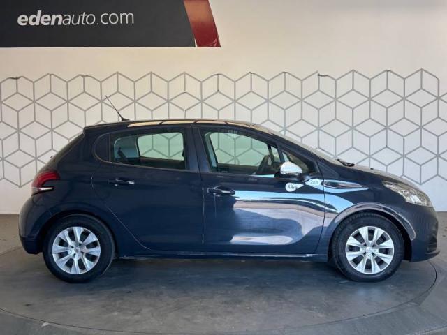 Peugeot 208 image 6