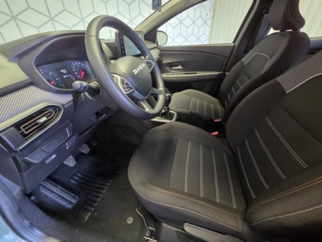 Dacia Sandero image 8
