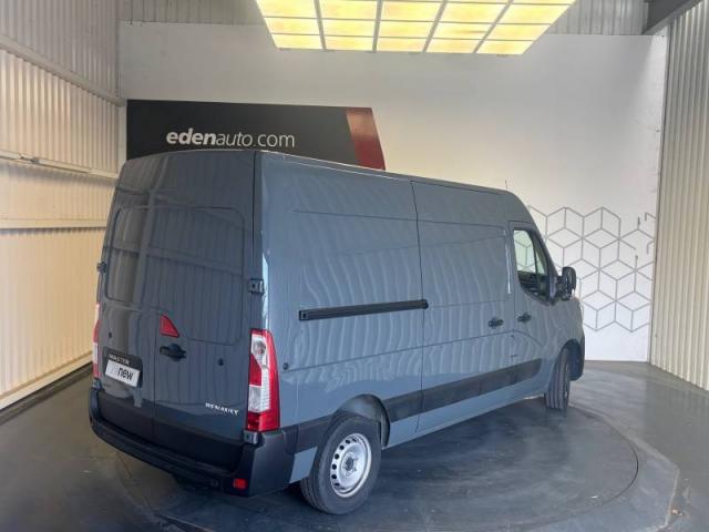 Renault Master image 8