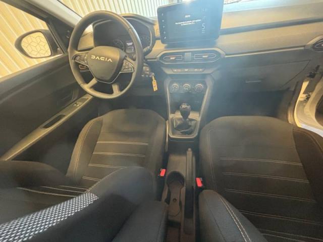 Dacia Sandero image 8