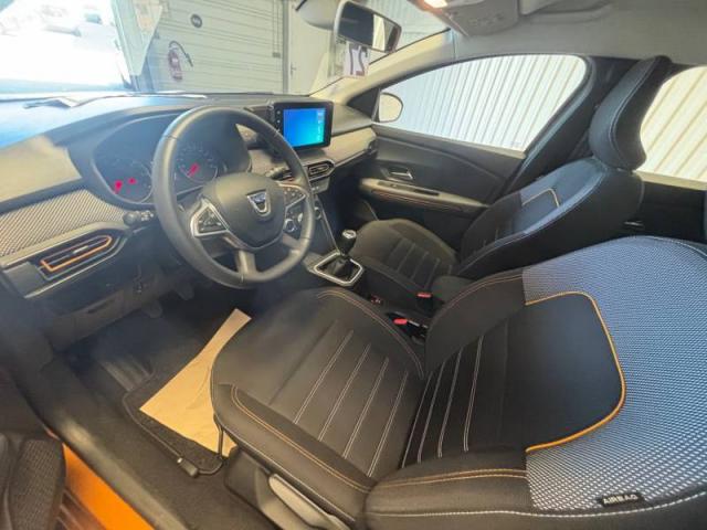 Dacia Sandero image 2