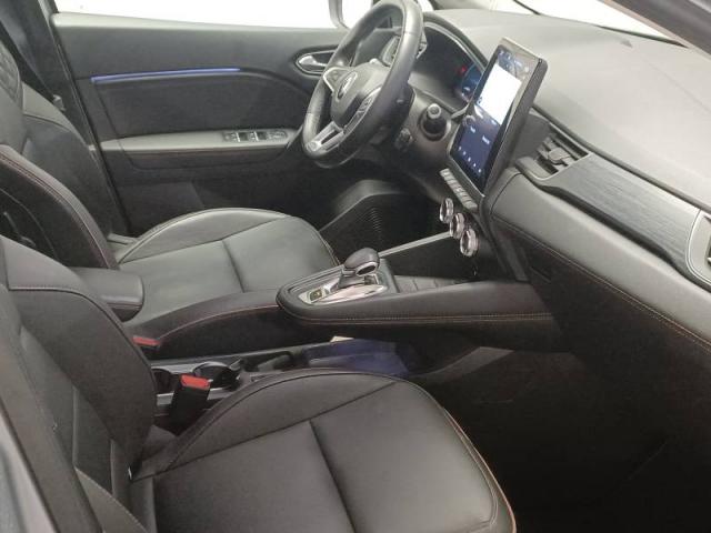 Renault Captur image 1