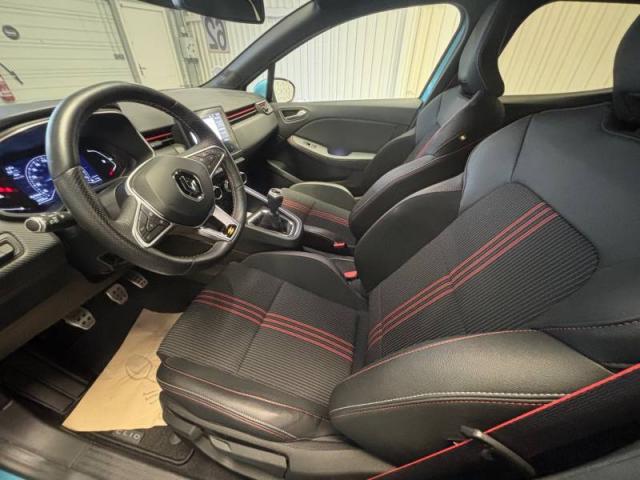 Renault Clio image 1