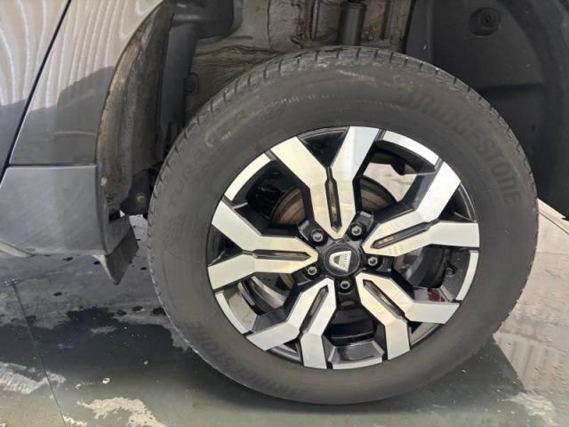 Dacia Duster image 9