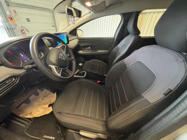 Dacia Jogger image 8