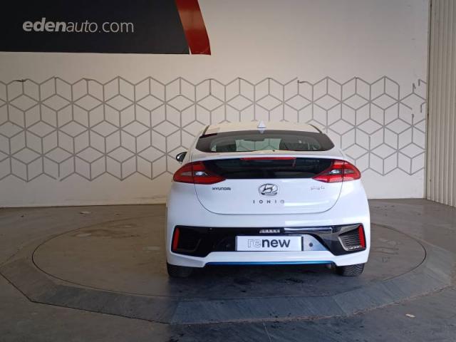 Hyundai Ioniq image 3