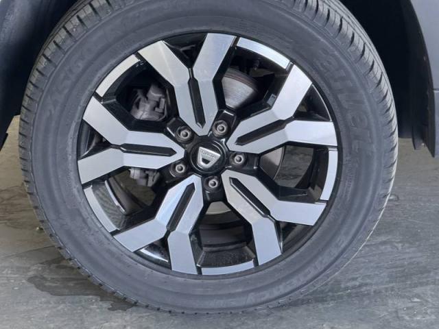 Dacia Duster image 9