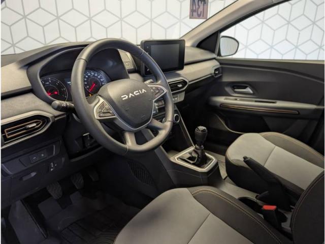 Dacia Sandero image 9