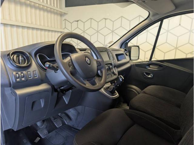 Renault Trafic image 4