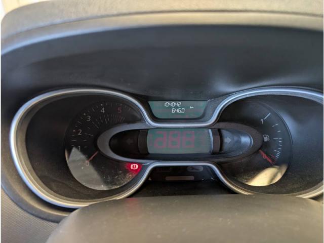 Renault Trafic image 2