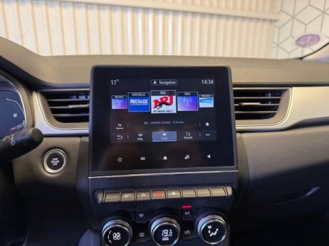 Renault Captur image 9