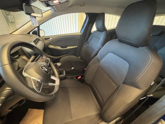 Renault Clio image 9