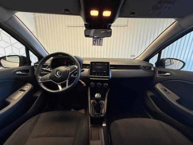Renault Clio image 9