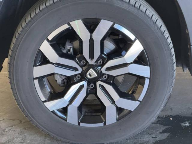 Dacia Duster image 6