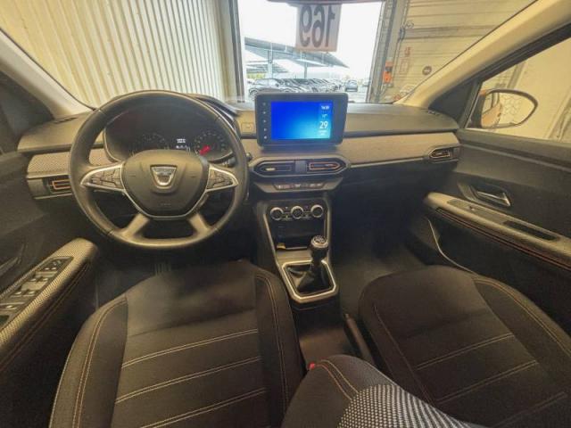 Dacia Sandero image 1