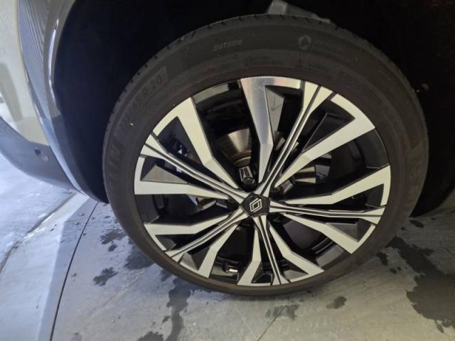 Renault Austral image 2