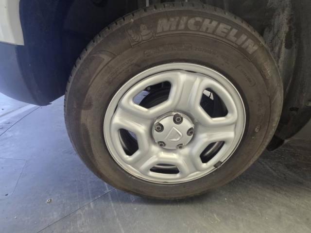 Dacia Duster image 9