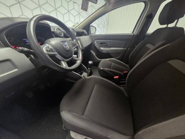 Dacia Duster image 1