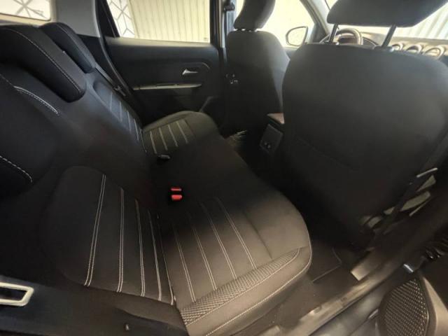 Dacia Duster image 9