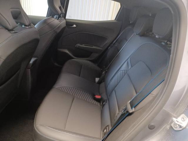 Renault Clio image 7