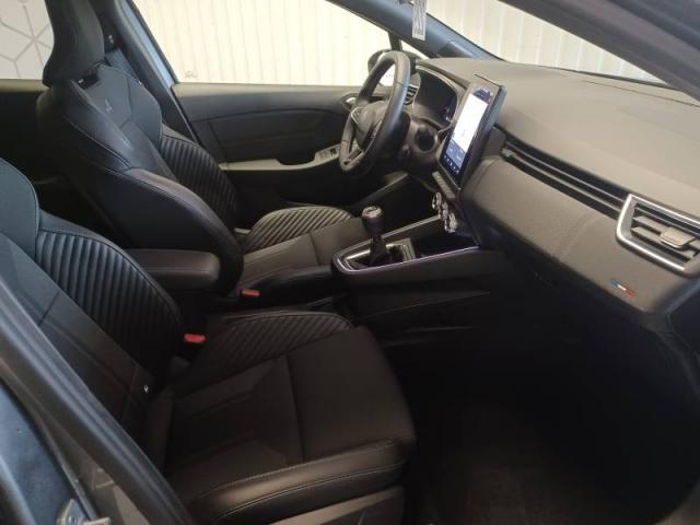 Renault Clio image 8