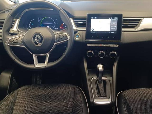 Renault Captur image 2