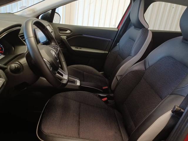 Renault Captur image 1