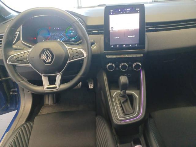 Renault Clio image 9