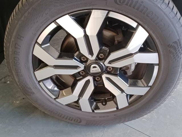 Dacia Duster image 2