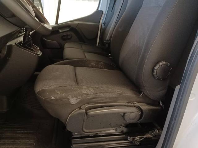 Renault Master image 9