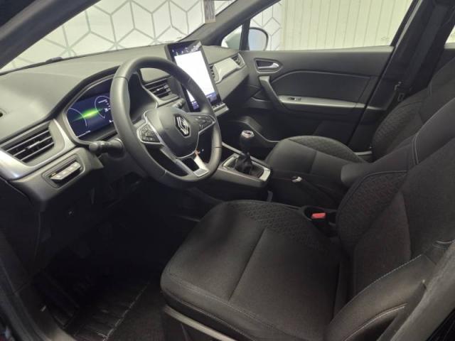 Renault Captur image 2