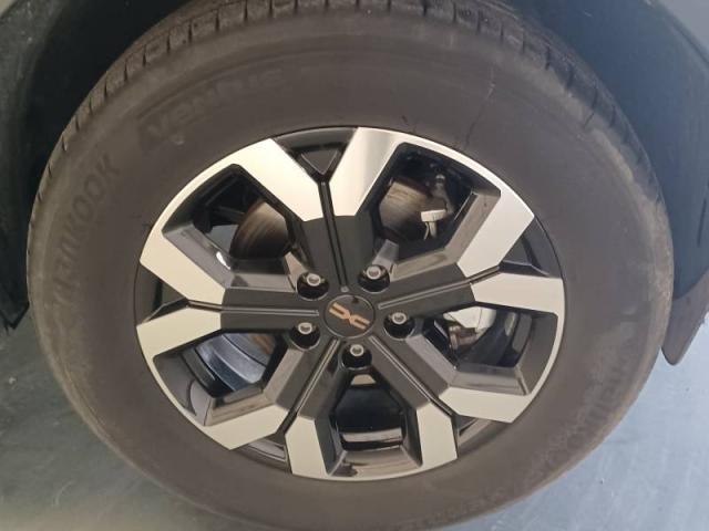 Dacia Duster image 2