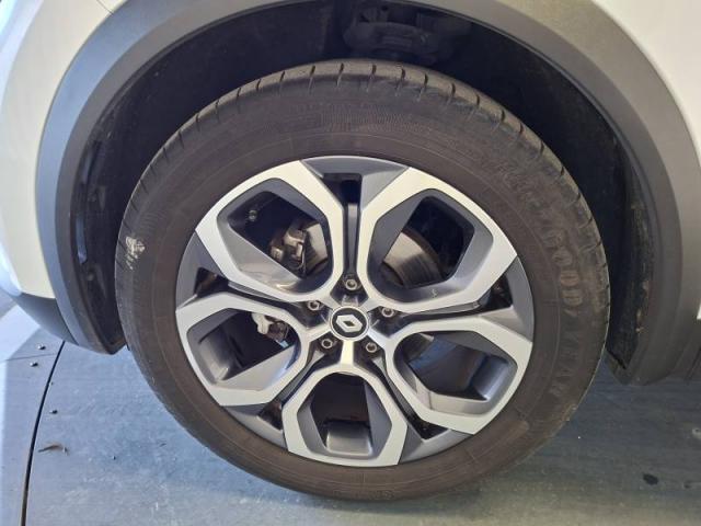 Renault Captur image 3