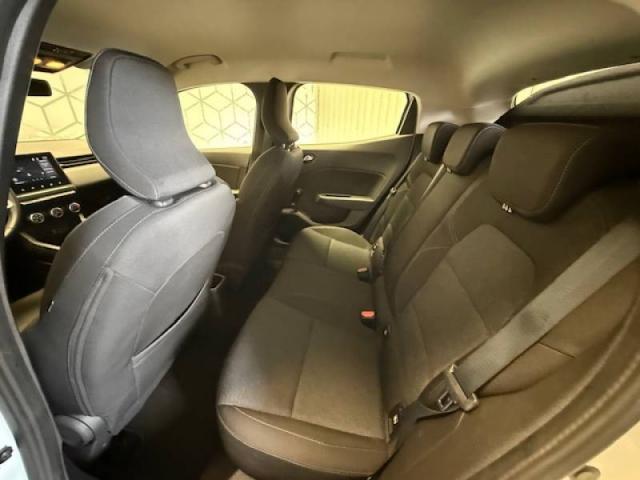 Renault Clio image 6