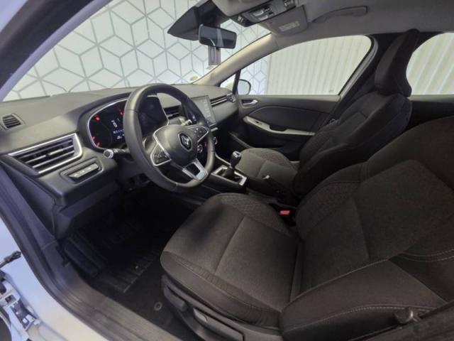 Renault Clio image 9