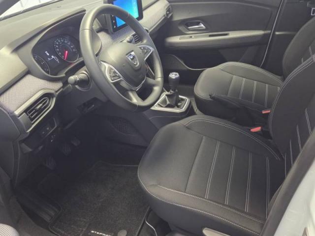 Dacia Sandero image 3