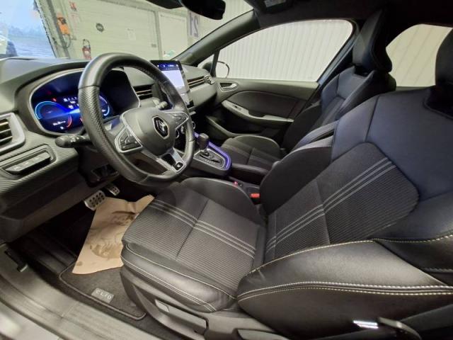 Renault Clio image 9