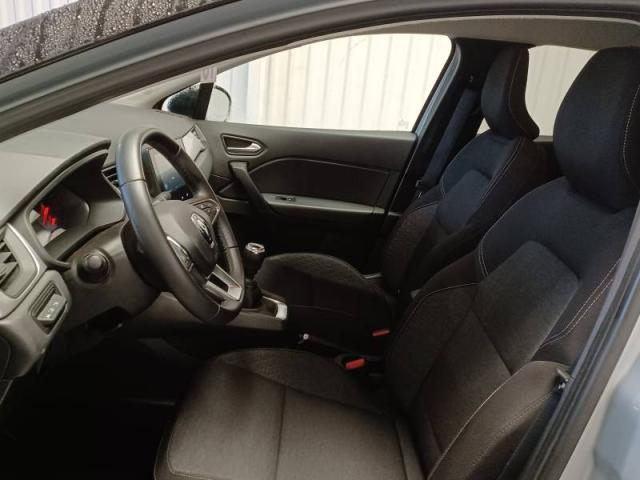 Renault Captur image 1