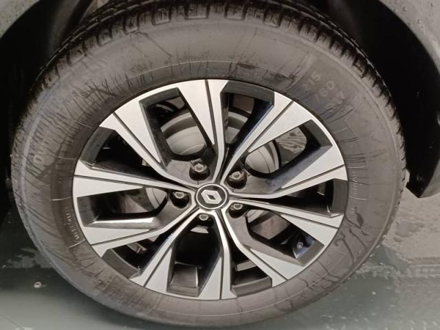 Renault Captur image 8