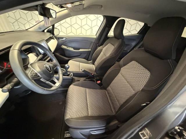 Renault Clio image 9