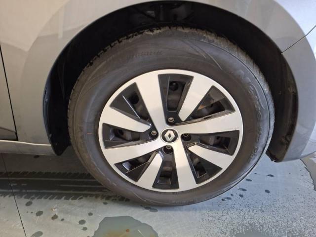 Renault Clio image 9