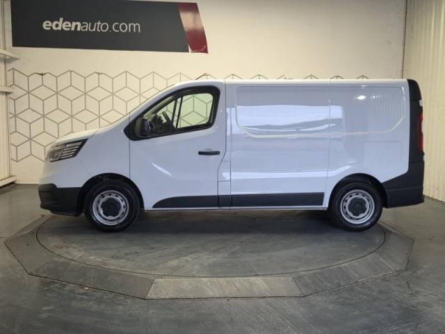 Renault Trafic image 3