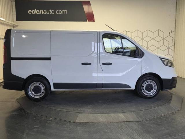Renault Trafic image 3