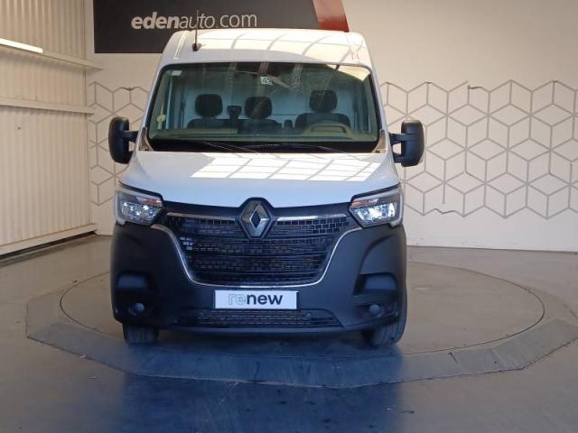 Renault Master image 2