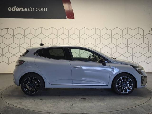 Renault Clio image 9