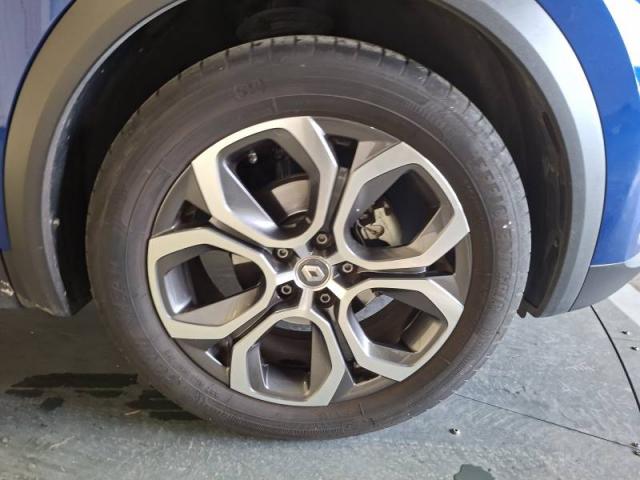 Renault Captur image 9