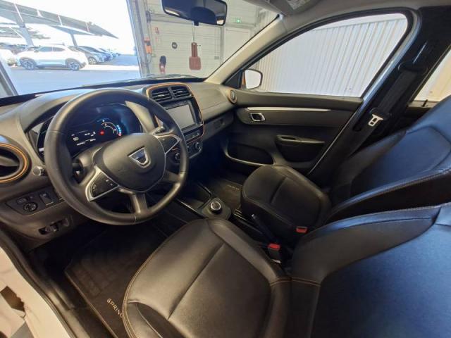 Dacia Spring image 2