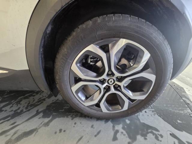 Renault Captur image 6