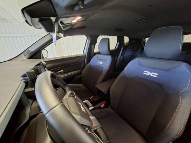 Dacia Duster image 8