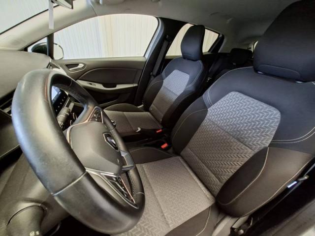 Renault Clio image 8